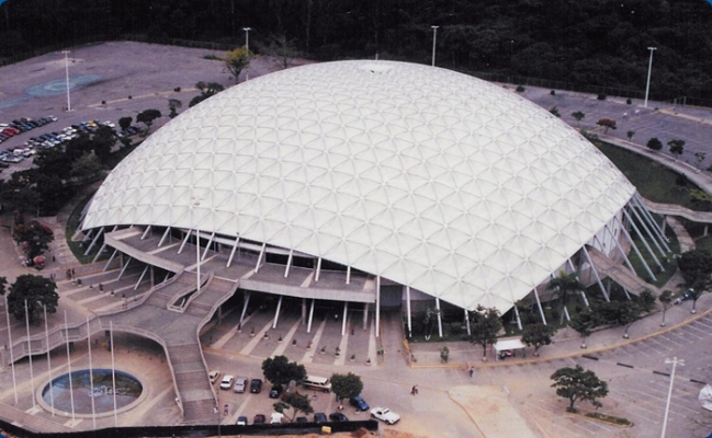 Arquitectura de Venezuela. Poliedro de Caracas