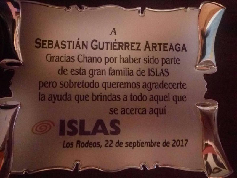 Placa entregada a Chano Gutiérrez Arteaga