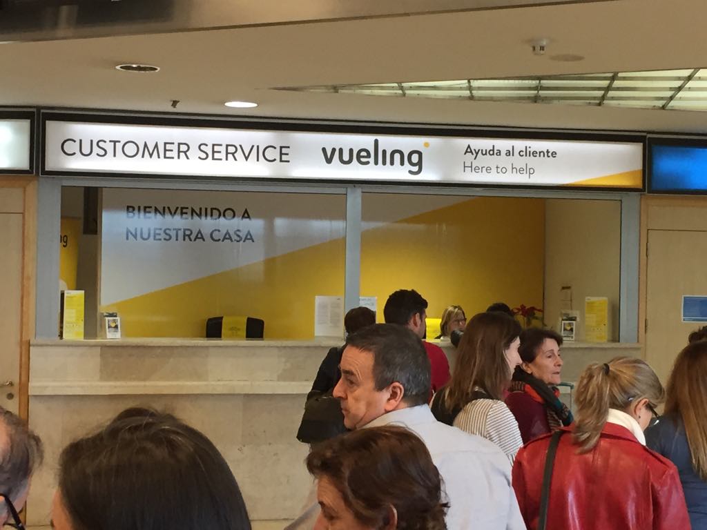 Tanto ahorro en personal hace que una contingencia previsible se convierta en una experiencia desagradable