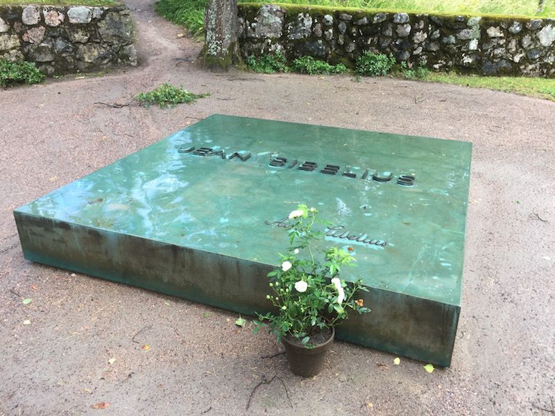 Tumba de Jean y Aino Sibelius