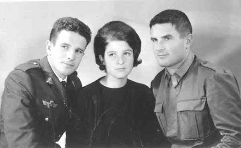 Antonio Conde Lorenzo y sus hermanos