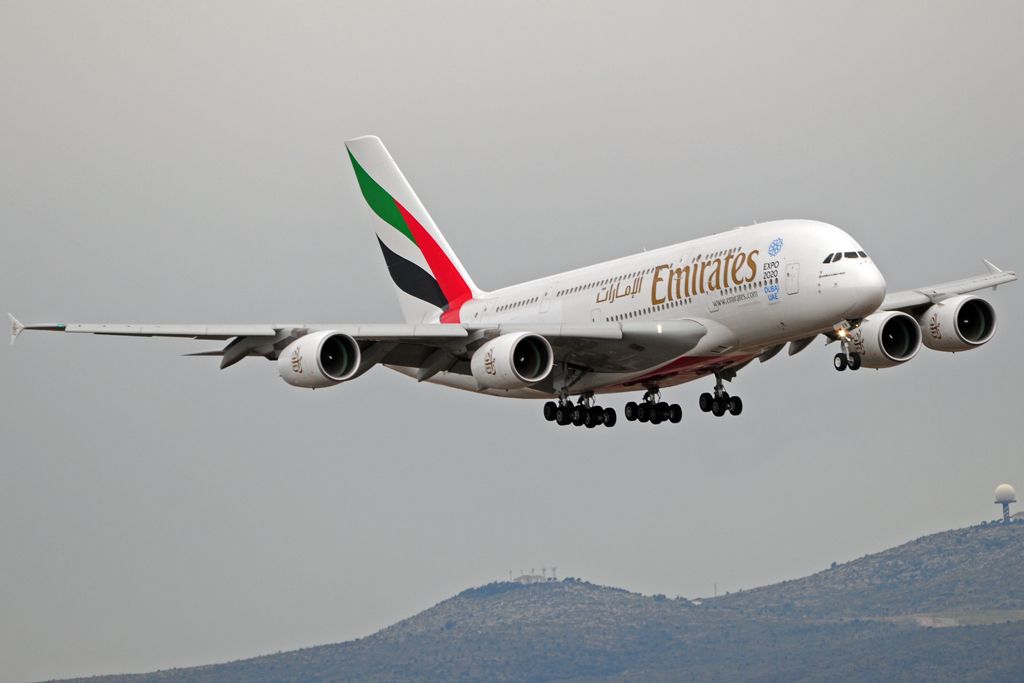 Emirates proyecta eliminar las ventanillas de sus aviones