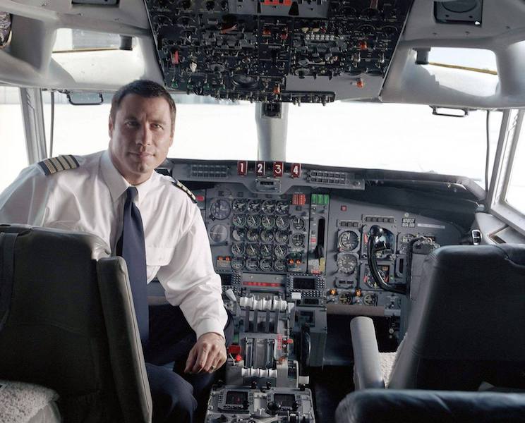 John Travolta pilotó su propio avión Boeing B-707