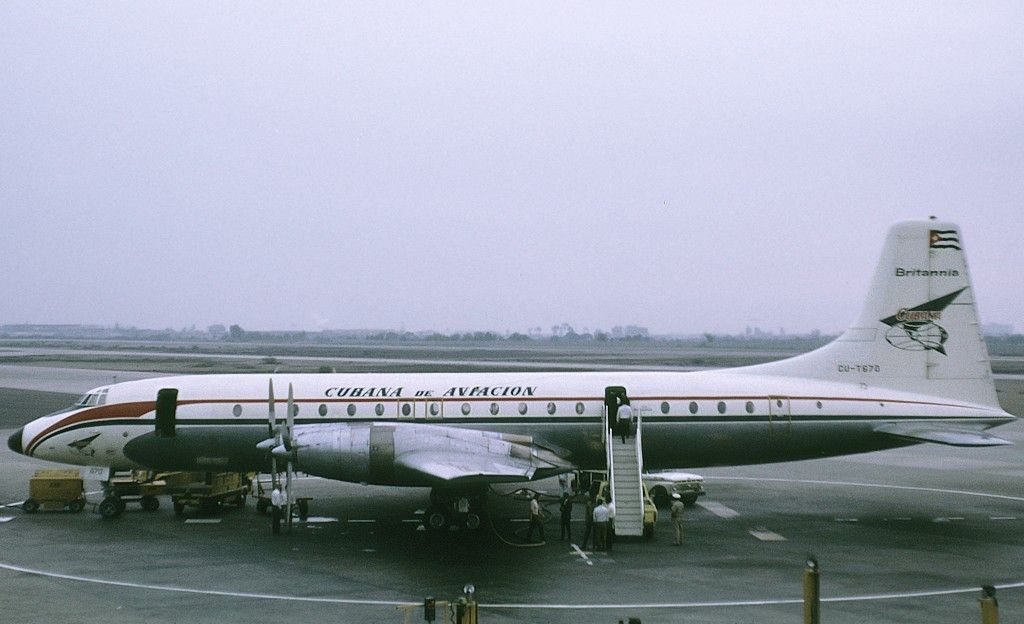 La aerolínea Cubana de Aviación cumple 90 años
