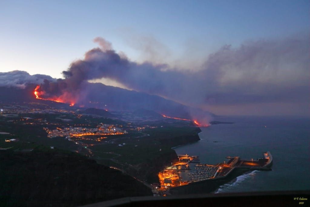 Aunque la lava haya llegado al mar, la erupción no es estable
