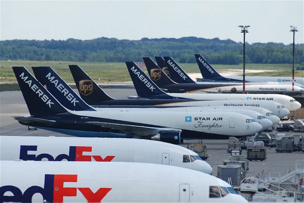 Maersk Air Cargo absorbe Star Air y encarga dos Boeing B-777F