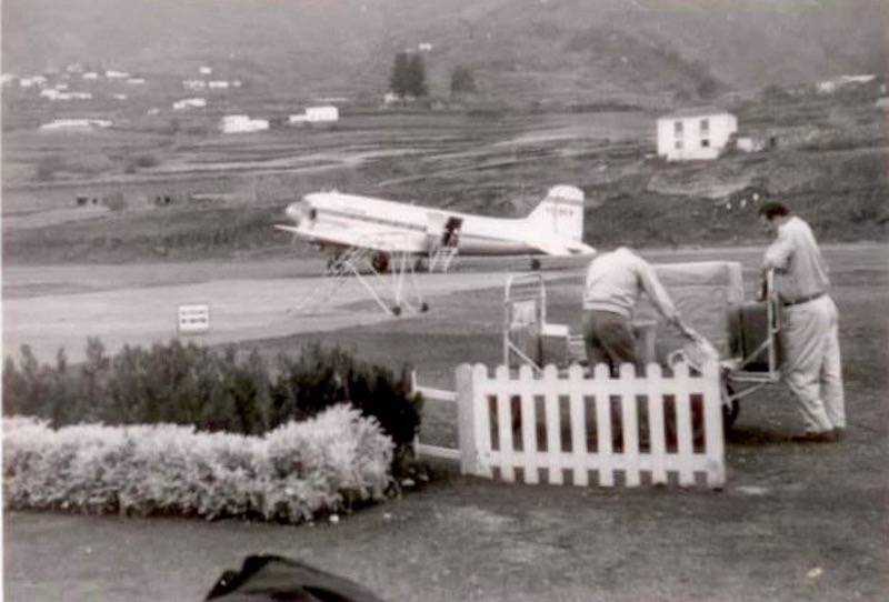 Una estampa cotidiana del primer aeropuerto de La Palma