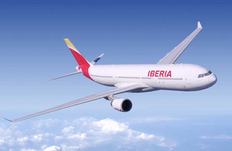 Maduro celebra el compromiso de Iberia con Venezuela