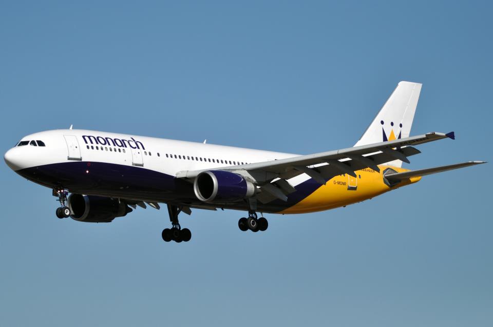 Monarch Airlines remontará el vuelo después de seis años