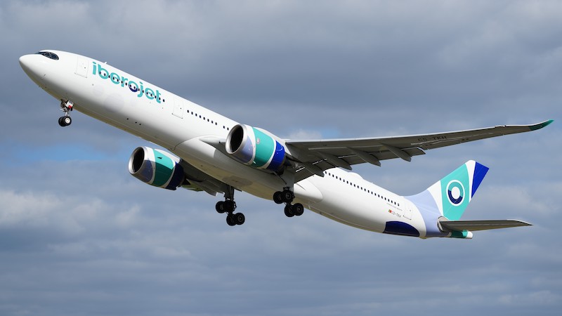 Iberojet reconoce “incidencias técnicas” en los vuelos a Cuba