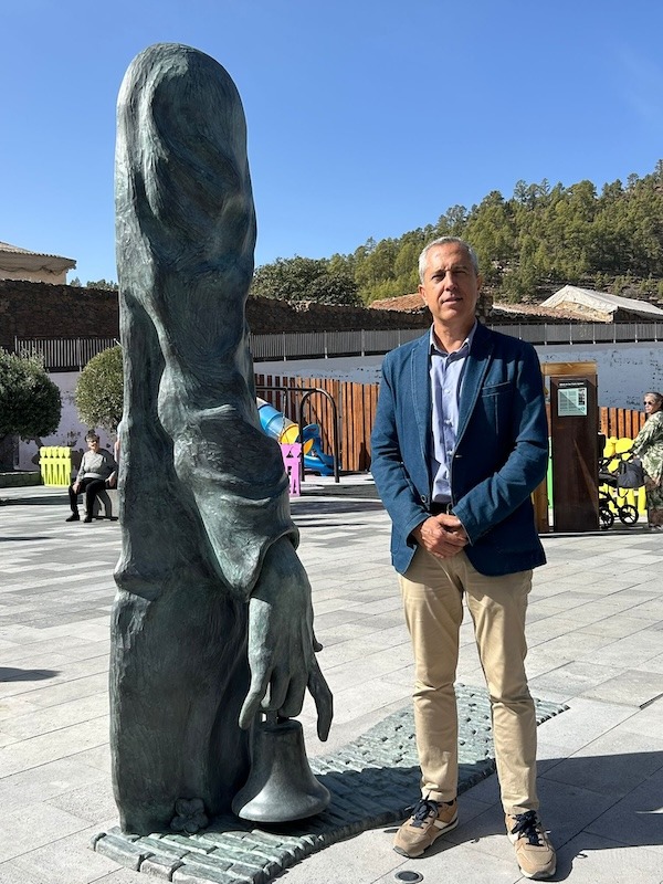 La escultura del Hermano Pedro en Vilaflor, un emblema en la carrera de Alejandro Tosco
