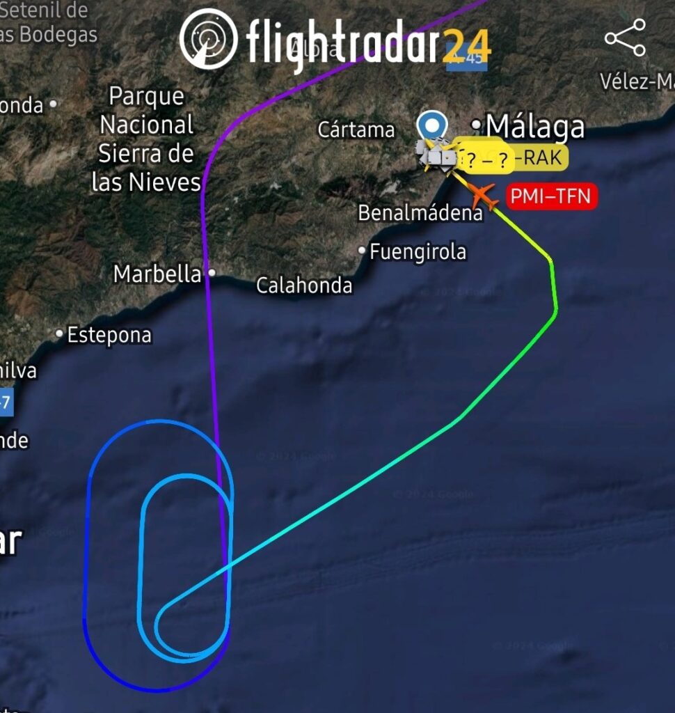 Un avión Embraer E195-E2 de Binter se desvía a Málaga por “posible problema técnico”