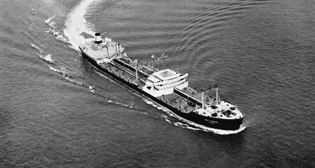 El petrolero “ESSO Caripito” (1960-1976)
