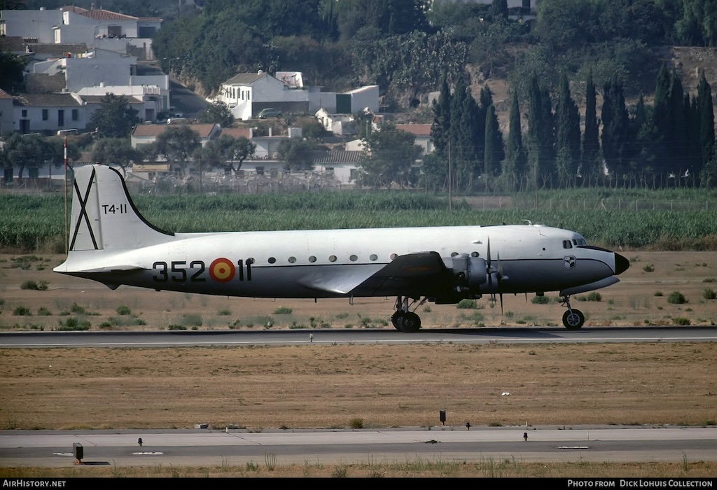 Cincuenta años del trágico accidente de un avión T.4 del Ala 35 en Chiclana (1976)
