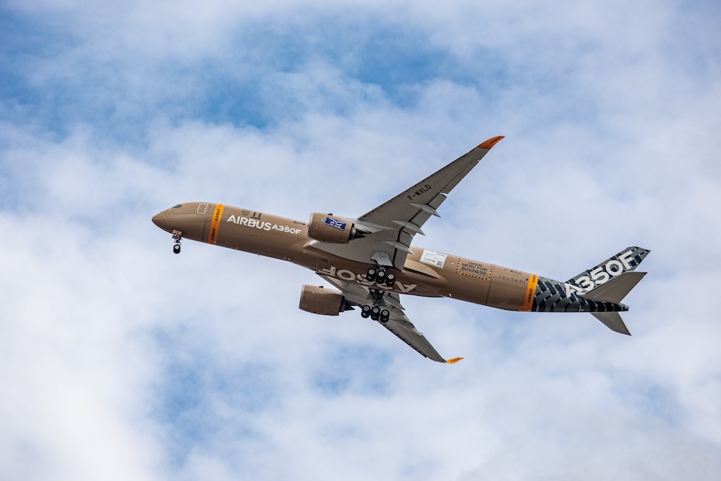 Primer vuelo de prueba del prototipo del avión carguero Airbus A350F
